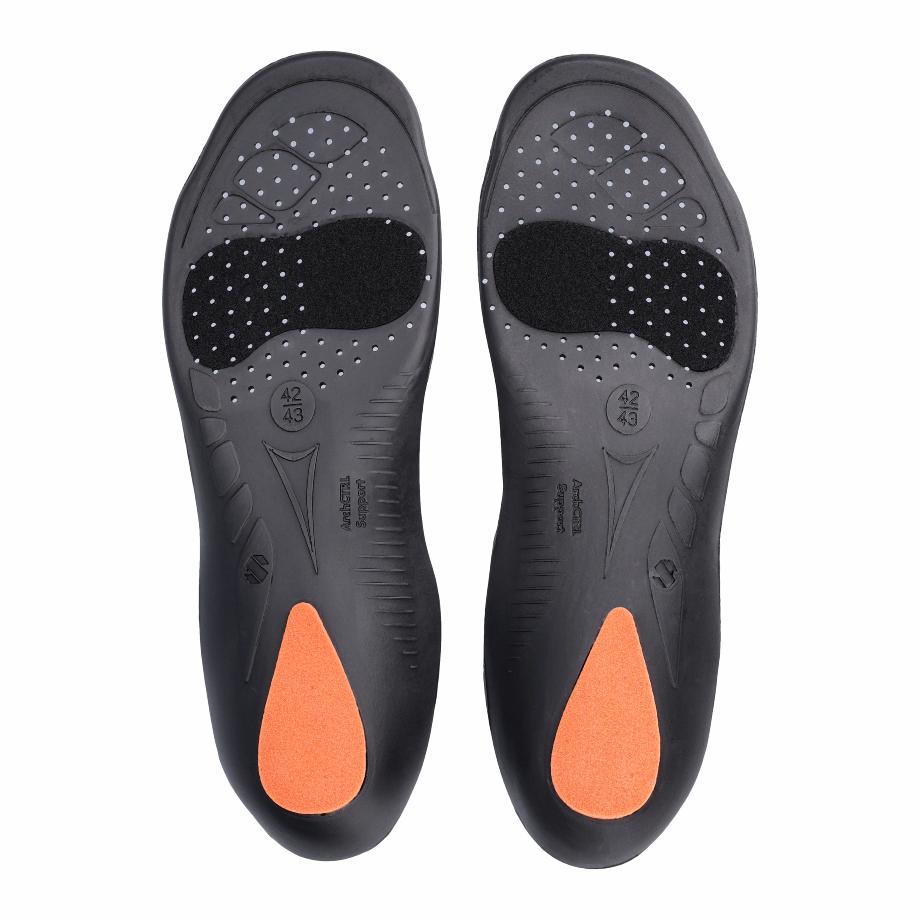 Ultimate Footfit + Low